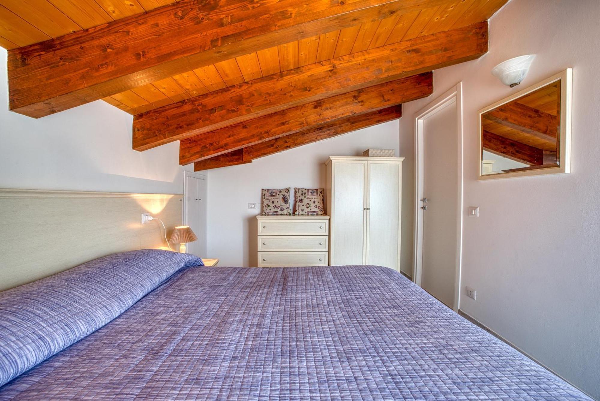 Casavacanzelemore - Casa Zoe Valfabbrica Екстериор снимка